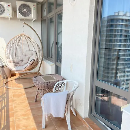 44 перліна люкс з видом на море та терасою аркадія Apartamento